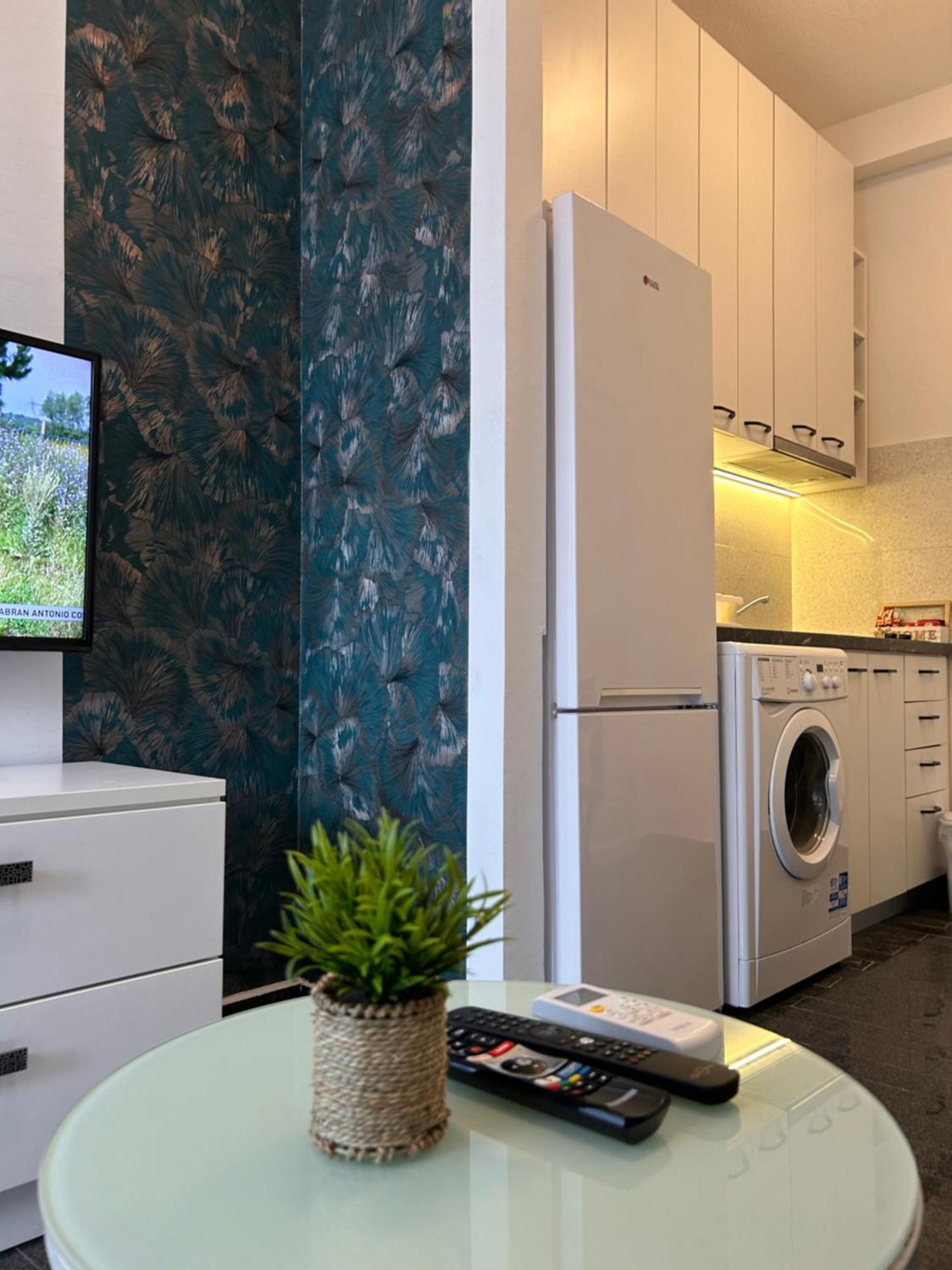 מוסטר Apartments City Zone מראה חיצוני תמונה