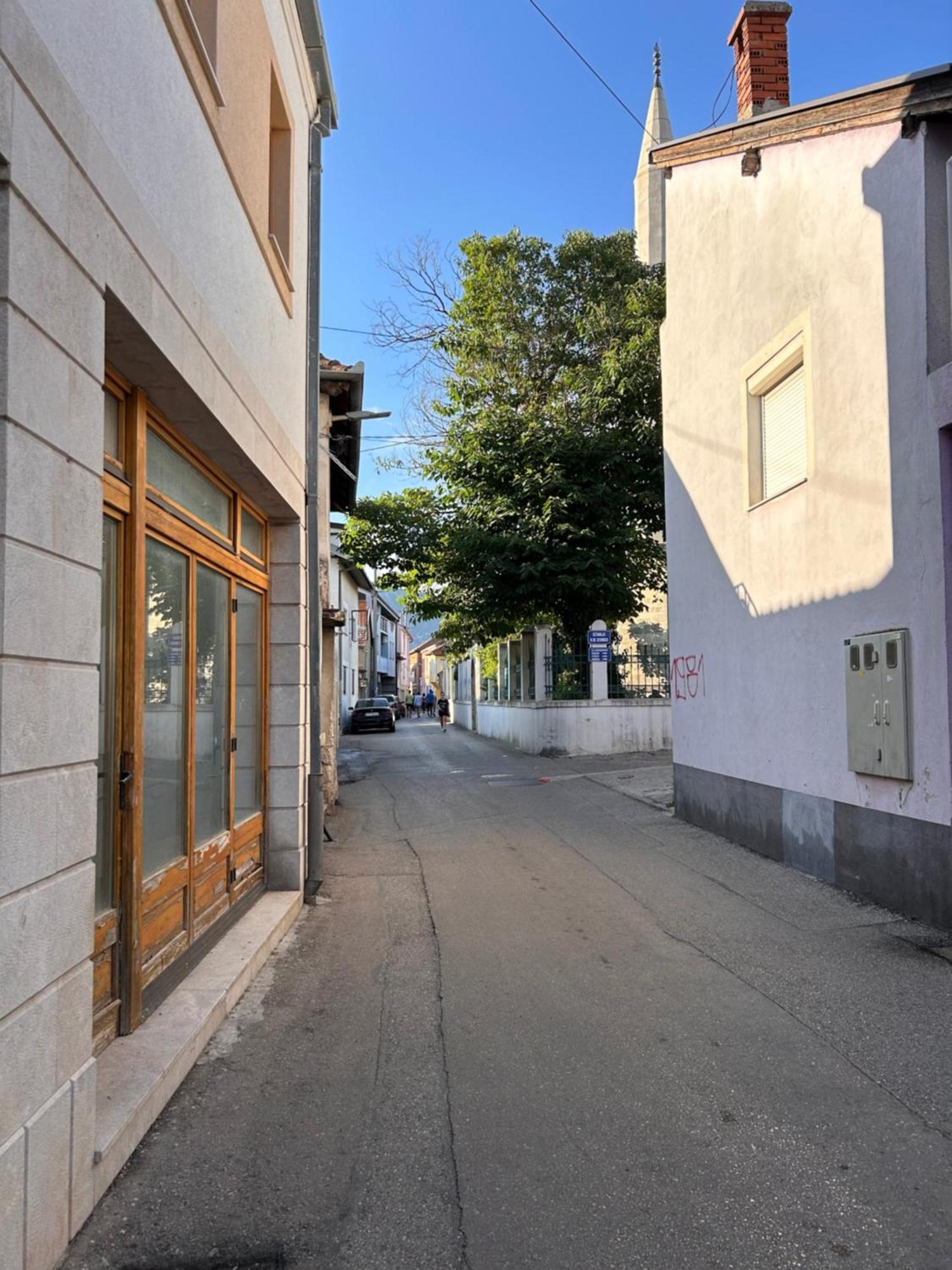 מוסטר Apartments City Zone מראה חיצוני תמונה